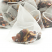 Piramida ceai de kiwi si capsuni exotice cu mere